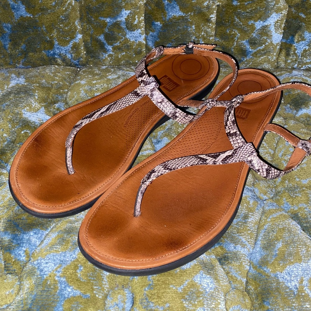 Fitflop sandals size 11